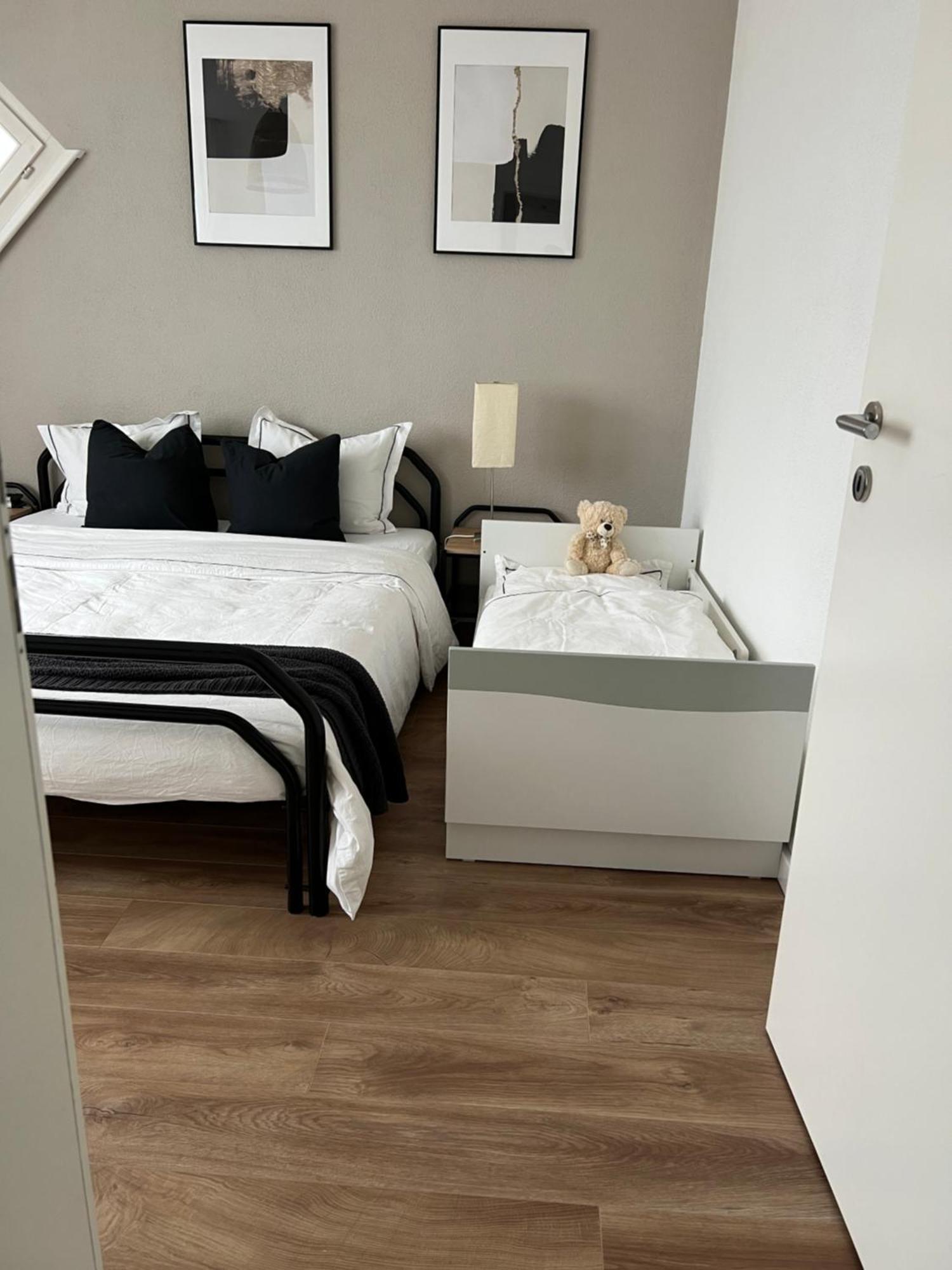 Black&White Apartment Uzwil Exterior foto